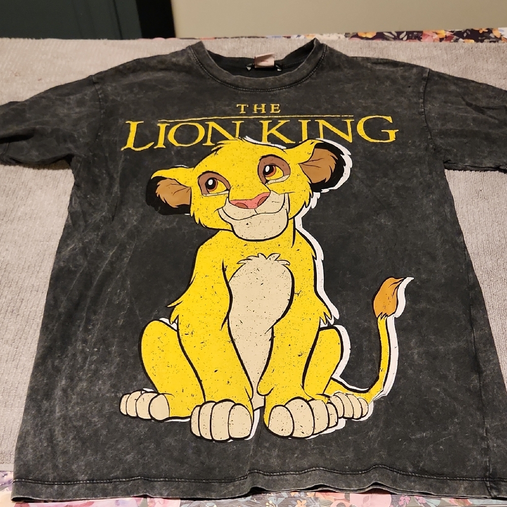 Bershka The Lion King Kids Tee - Black and Yellow